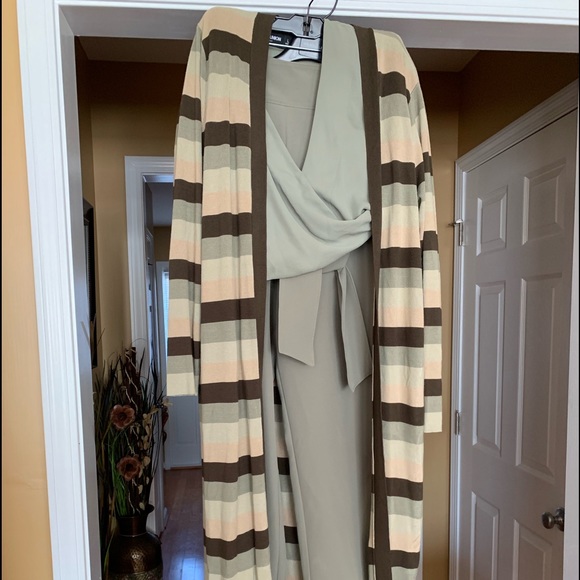 Jumpsuits - Picture 6 of 8